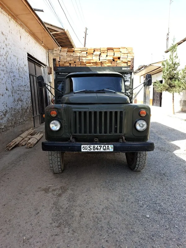 Газ53 сотилаади.