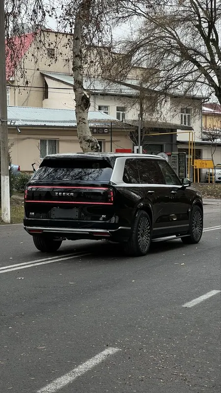 Zeekr 9x Ultra 70 kw 2 Zeekr 9x Ultra 70 kw 2