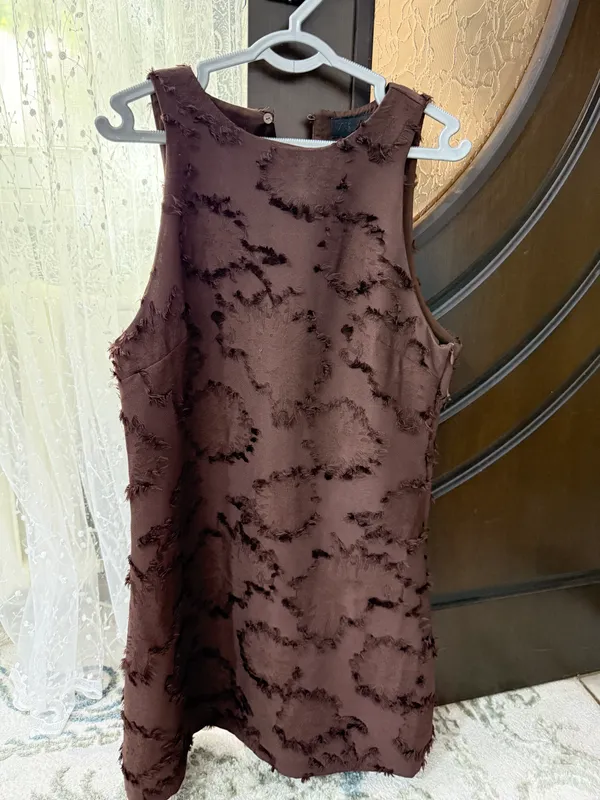 Turli xil ayollar kiyimlari ZARA, MANGO 6