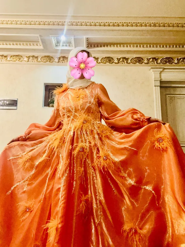 Vecherniy ko’ylak razmer S bir marta kiyilgan — фото 4