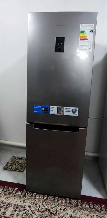 Samsung RB29FERNDSA muzlatgich 1
