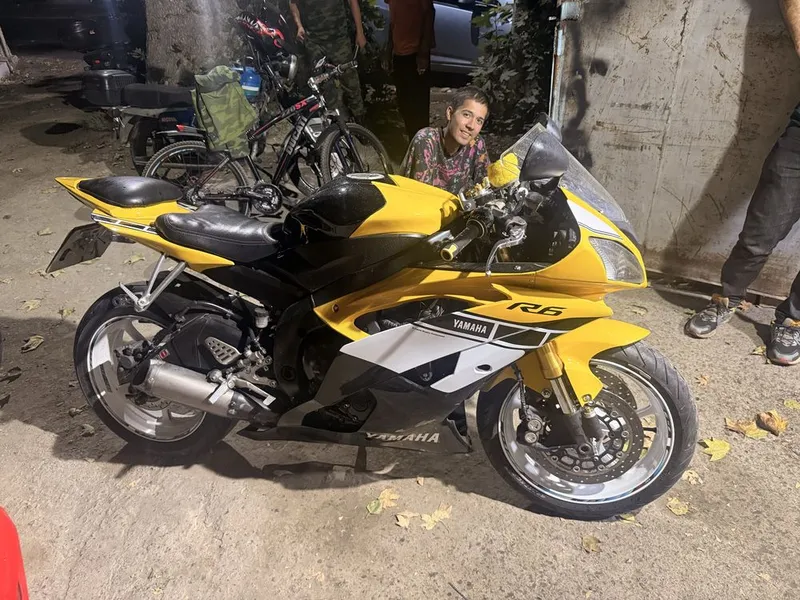 Yamaha YZF R6 2008 1