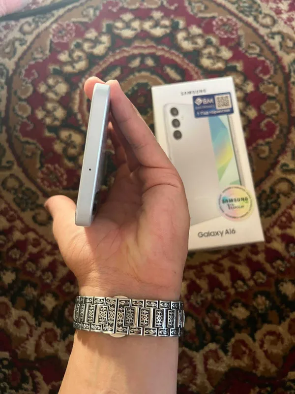 Samsung Galaxy A 16 1