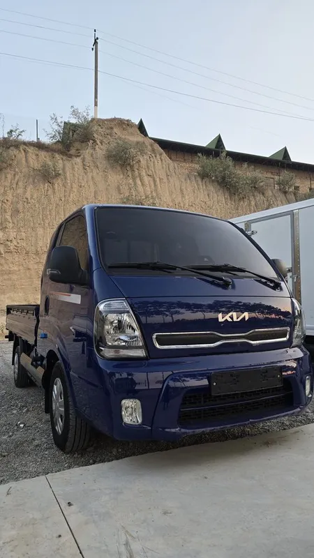 Kia bongo 2022 17,500km