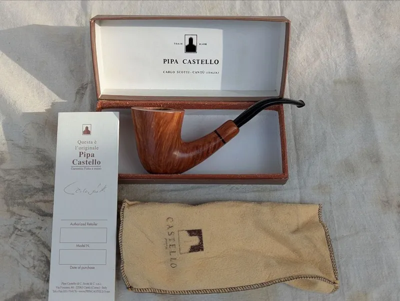 Продам курительную трубку Castello