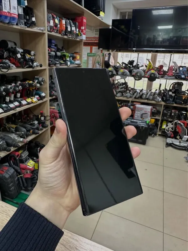 Samsung S23 Ultra 2