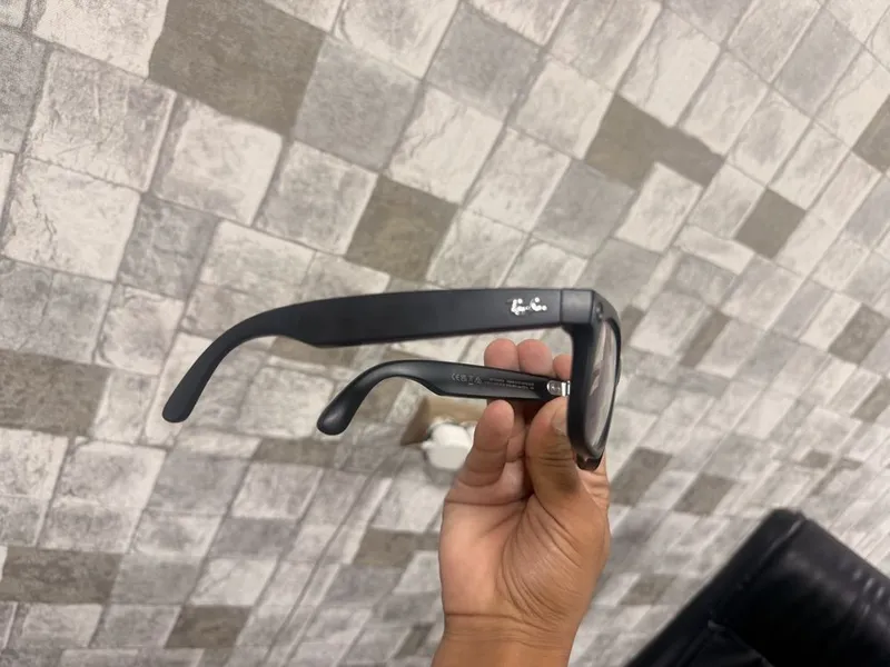 Rayban meta ochki 53 razmer sotiladi