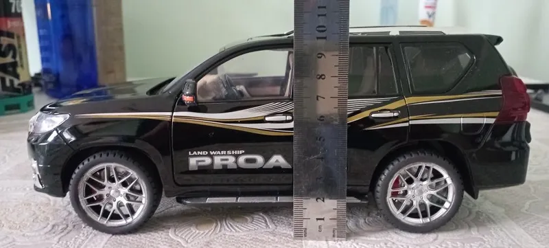 Продам сувенир Прадо 1:18 — фото 1