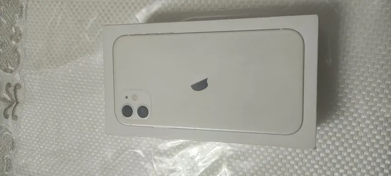 iPhone 11 64 gb попал в icloud — фото 1