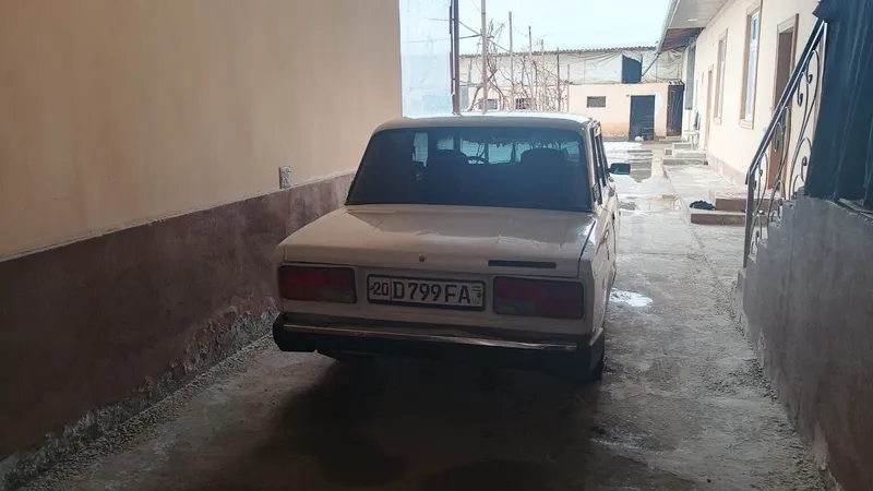 2107 jiguli 2009 sotiladi 3
