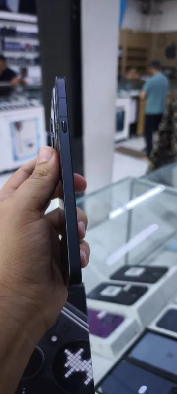 Nothing (R) phone (4a) pro 8/128 5 Nothing (R) phone (4a) pro 8/128 5