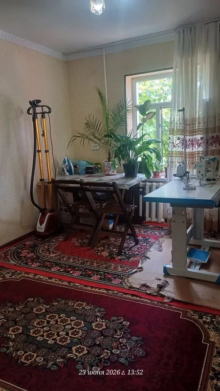 радуга районтдан 4 хонали квартира 2этаж жихозлари мебеллари билан — фото 1