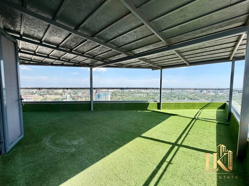 Akay City ЖКda ikki darajali kvartira sotiladi 9