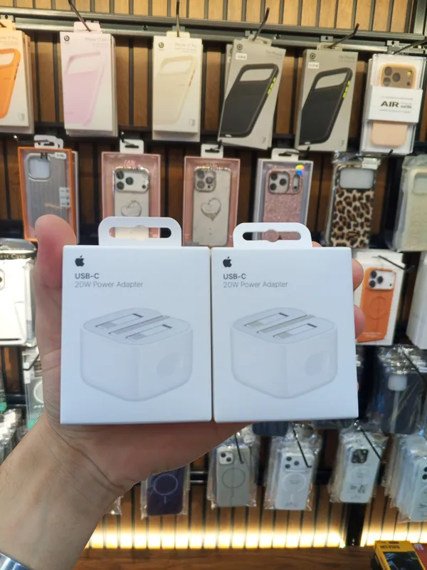 Оригинал Apple 20W USB-C 3 Оригинал Apple 20W USB-C 3