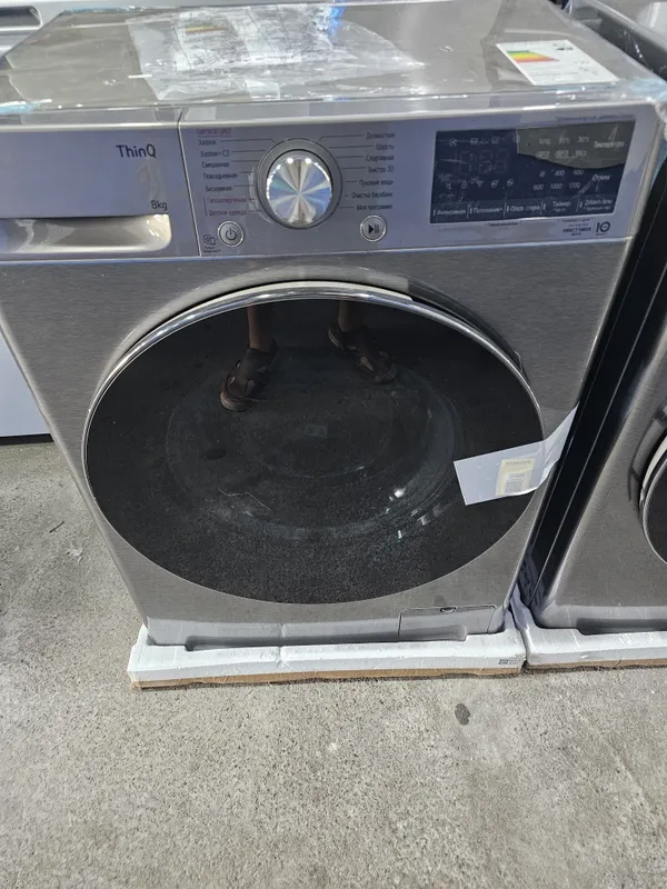 Стиральная машина LG 8kg Стиральная машина LG 8 кг - AI DD™ | Steam™ | 1 Стиральная машина LG 8kg Стиральная машина LG 8 кг - AI DD™ | Steam™ | 1