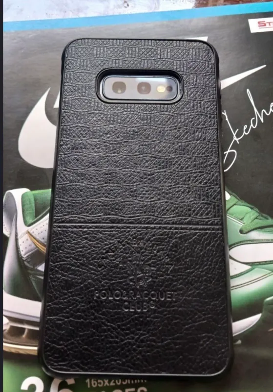 Samsung s10 4
