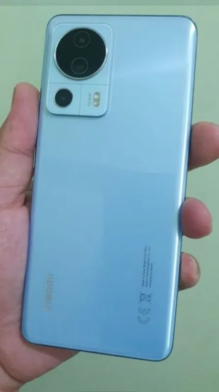 Xiaomi 13 lite . 2