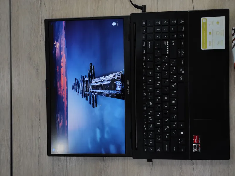 Ноутбук Asus Vivobook Go 14/15 — фото 3