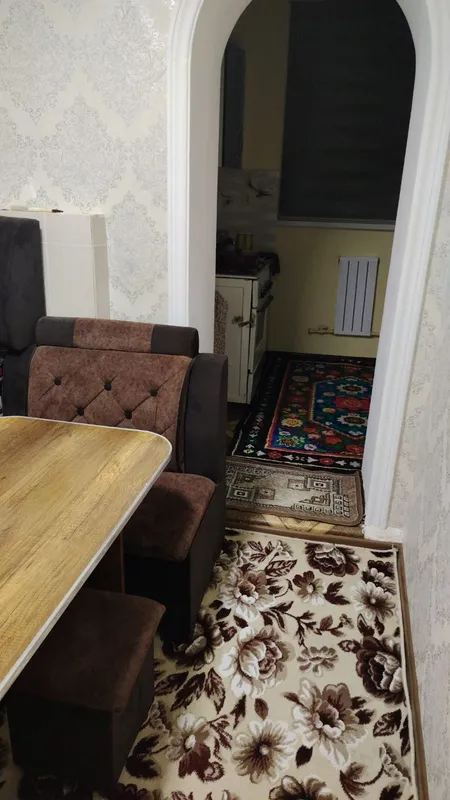 1 хонали квартира сотилади 3