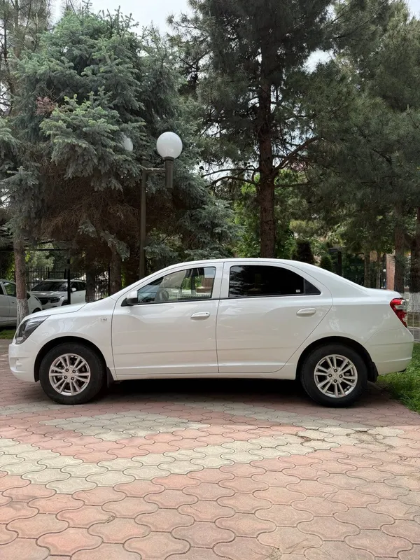 Продаем свою машину Chevrolet Cobalt — фото 1