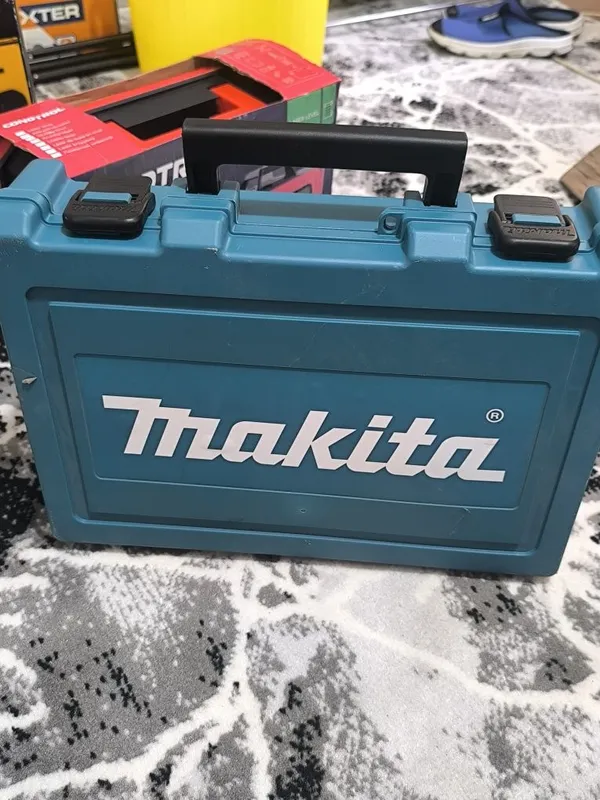 MAKITA HR2470 original 1 MAKITA HR2470 original 1