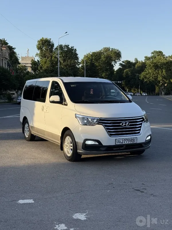 Hyundai Starex H1 1 Hyundai Starex H1 1