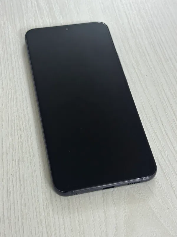 Galaxy S22 Plus 256GB, чёрный 2 Galaxy S22 Plus 256GB, чёрный 2