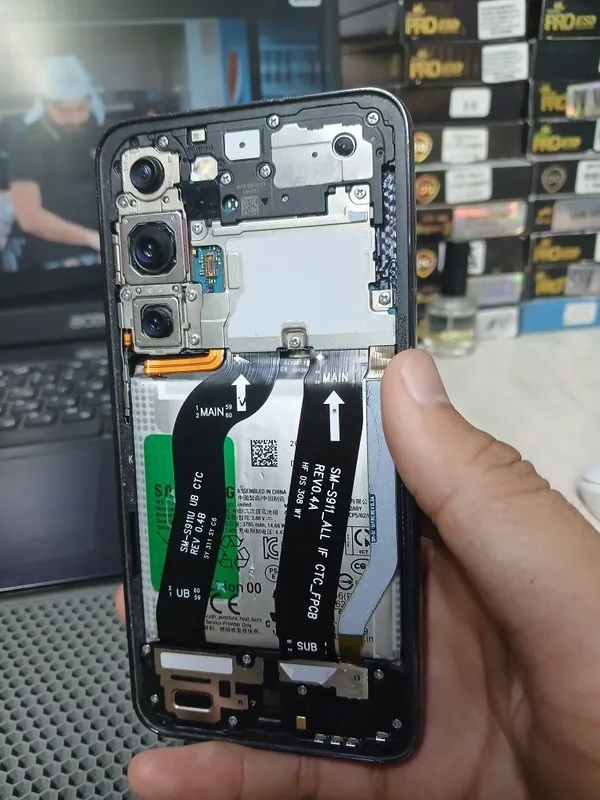 Samsung S23 (S911U) platasi sotiladi 2 Samsung S23 (S911U) platasi sotiladi 2