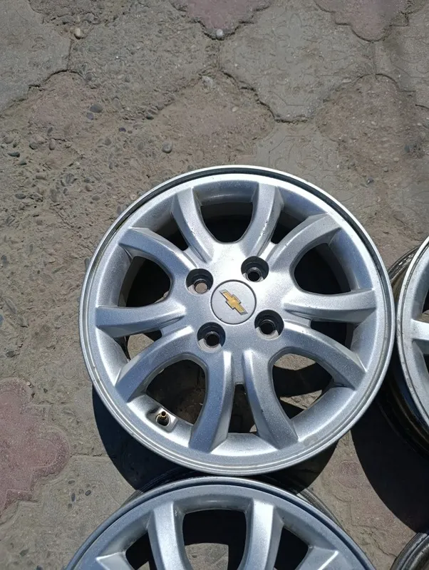 Spark 4pzt deska sotiladi 6 Spark 4pzt deska sotiladi 6
