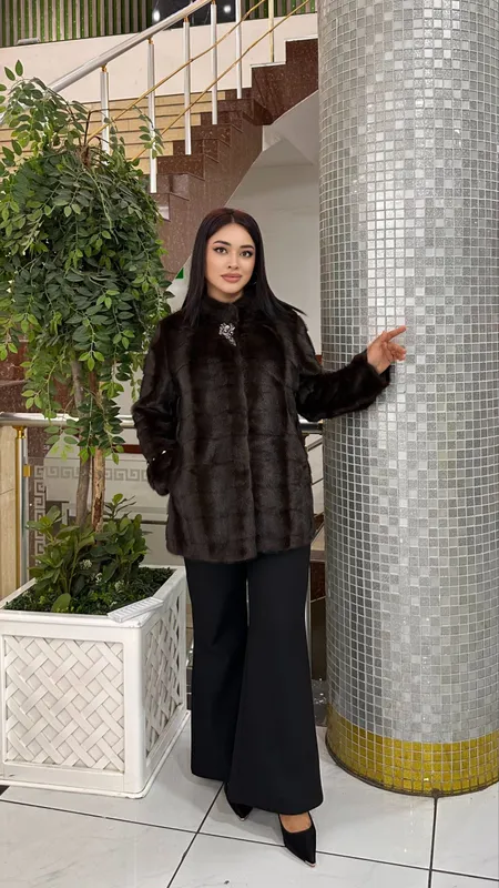 Женская зимняя шуба, размер XL 2