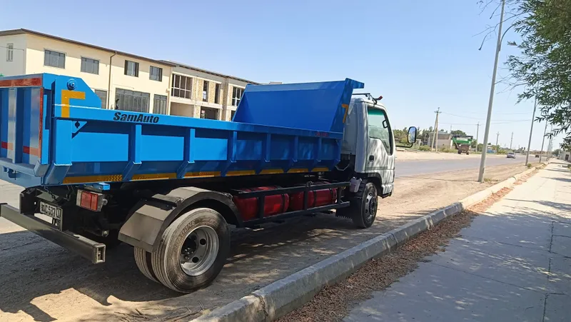 Isuzu Samosval sotiladi moshina Radnoy 2 Isuzu Samosval sotiladi moshina Radnoy 2