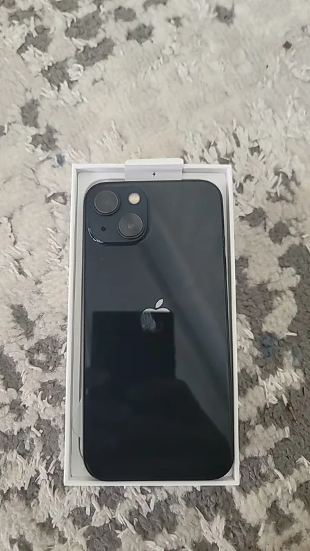 Iphone 13 yangi holatda kafolati bilan 1 Iphone 13 yangi holatda kafolati bilan 1