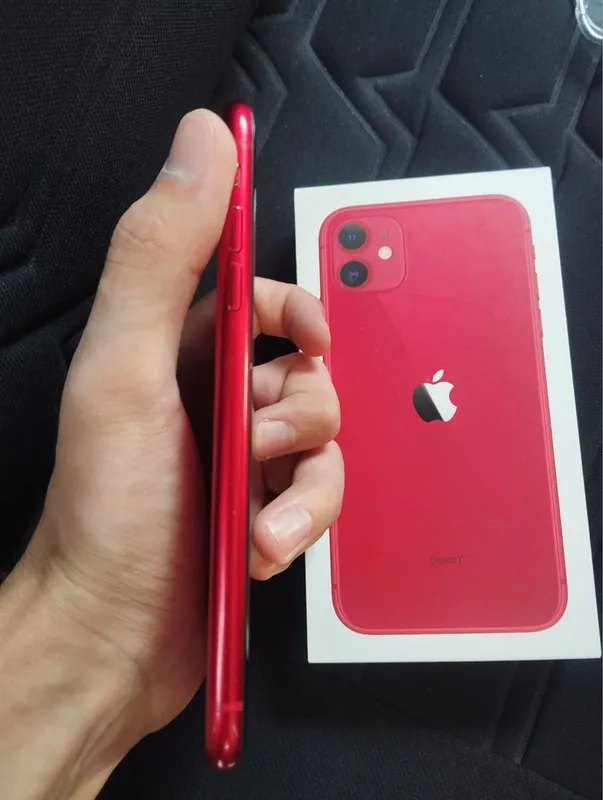 iPhone 11 RED — идеальное рабочее состояние 2 iPhone 11 RED — идеальное рабочее состояние 2