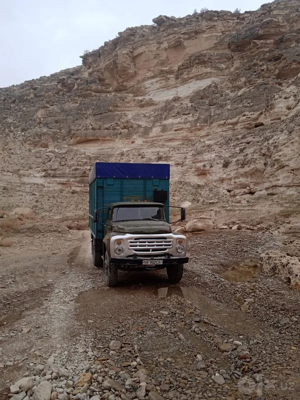 Zil 130 yili1977 2 Zil 130 yili1977 2