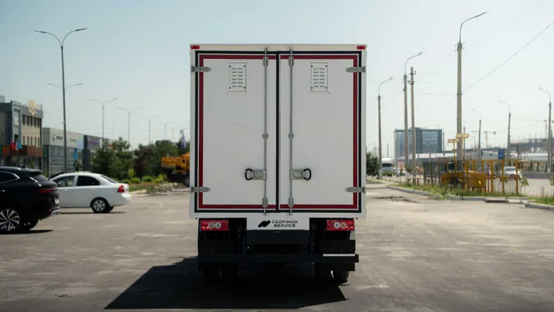 FOTON AUMARK S Цельнометаллический фургон 4 FOTON AUMARK S Цельнометаллический фургон 4