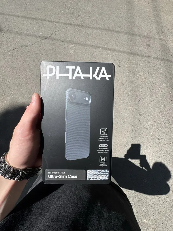 Чехол Pitaka 17 air