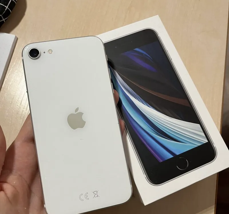 Iphone SE 2020 идеал