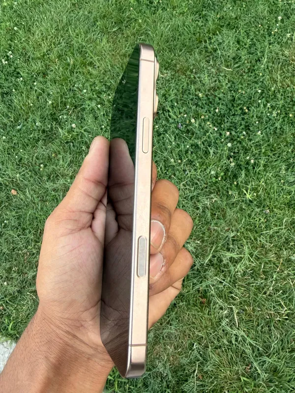 iPhone 16 pro max 5 iPhone 16 pro max 5