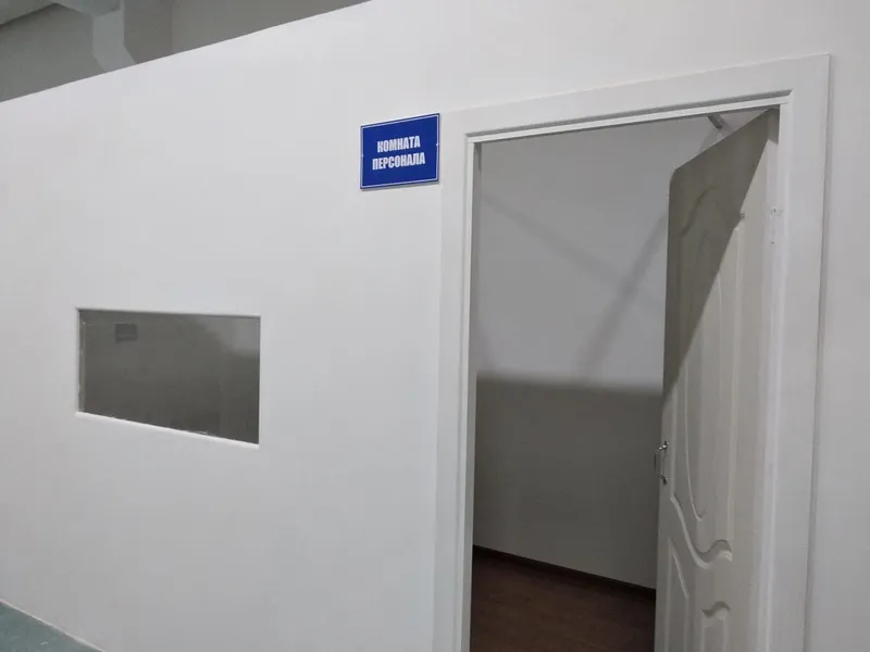 Markaziy tumandagi farmatsevtika ombori 8