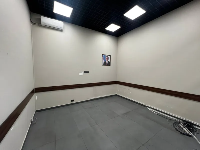 Срочно сдаётся коммерческое помещение 264 м² 5 Срочно сдаётся коммерческое помещение 264 м² 5