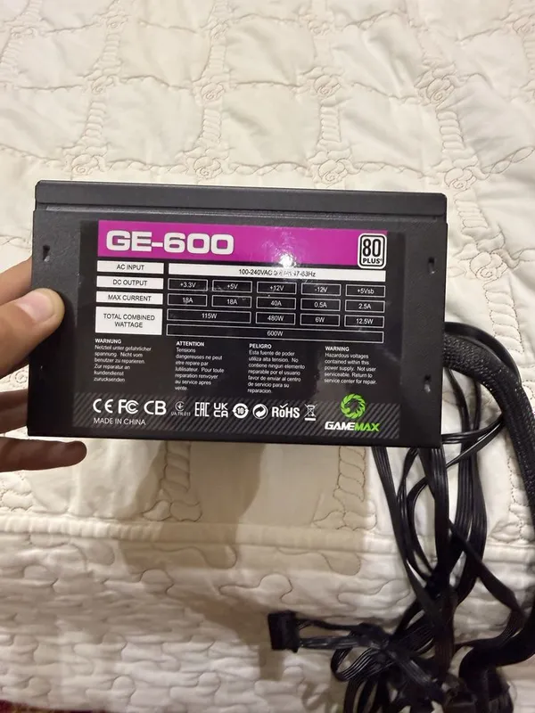 Блок питание GAMEMAX 600w 1 Блок питание GAMEMAX 600w 1