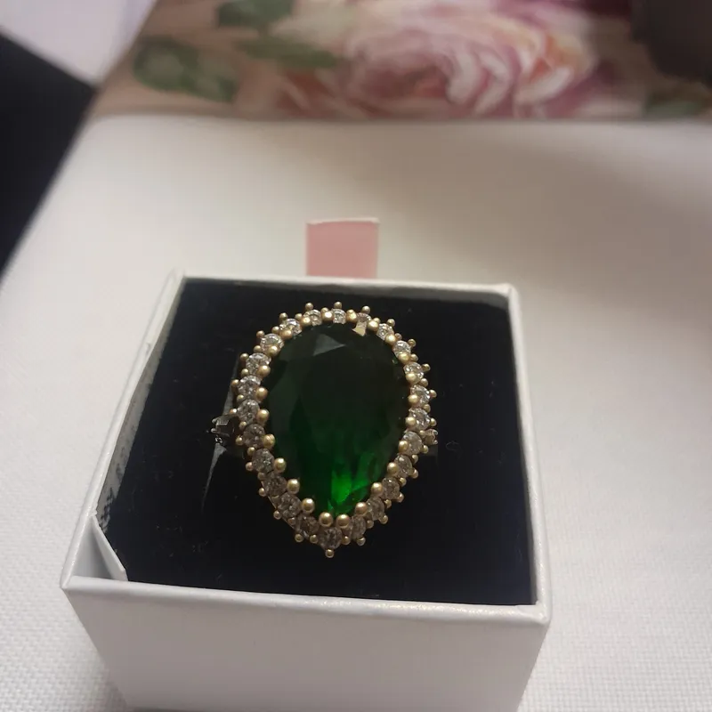 серебряное кольцо