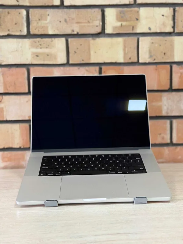 Macbook pro M4 pro (16inch) Silver — фото 1