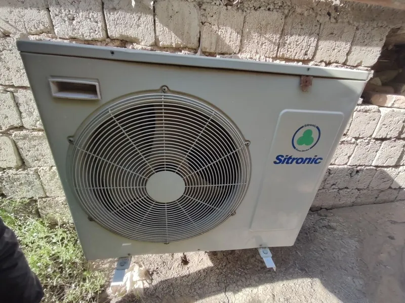 Продаётся готовый холодильник из сендвича с феном и агрегатом — фото 2