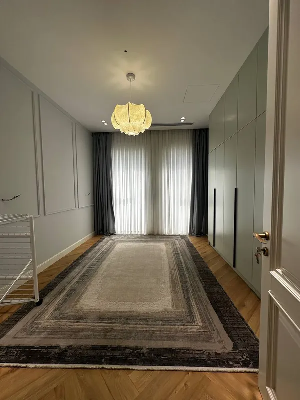 4 xonali kvartira, 232 m2, Mirobod 7
