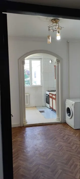 3 xonali kvartira, 80 m², 2/5 qavat (ikkilamchi), Shayxontohur 6
