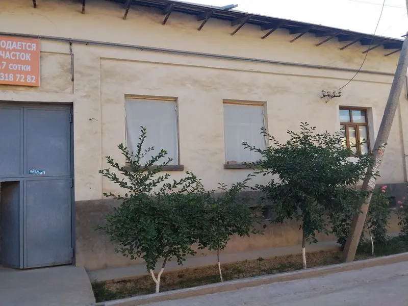 Uchaskani yarmi sotiladi 3.7sotik yashashga honalari bor — фото 1