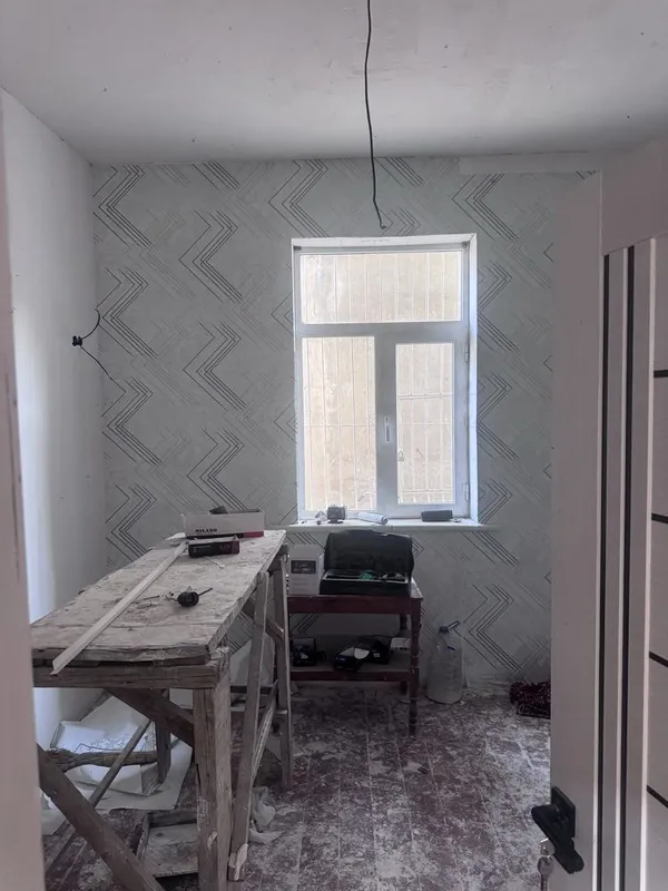 Assalomu alaykum qarshi shaxar maslazavoddan uy sotiladi 3 xonali 4