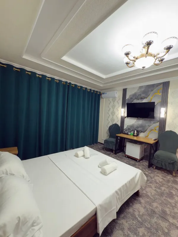 Hotel 24/7 Mirobod 4