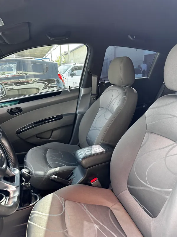 chevrolet Spark 4 chevrolet Spark 4